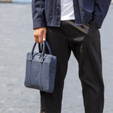Dbramante1928 Stelvio Slim Laptop Bag Pure Funda De Transporte Para Portátil 14" Azul Hardware Con Acabado Plateado