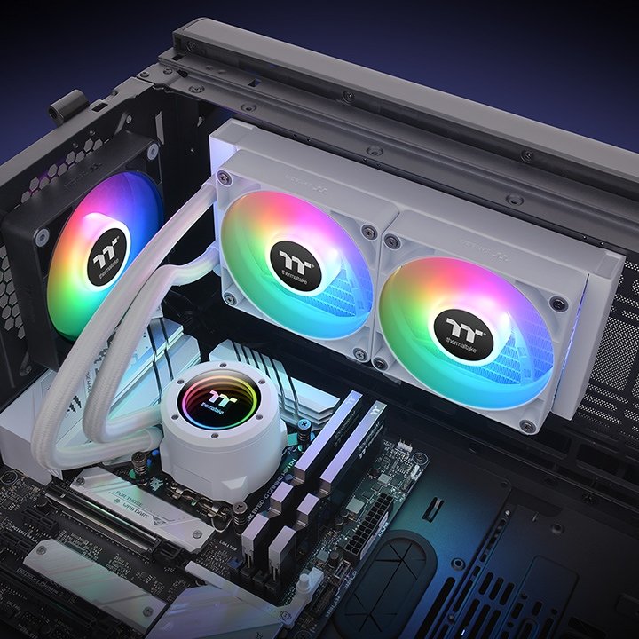 Thermaltake Th240 V2 Argb Sync All-In-One Liquid Cooler Snow Edition, Blanco
