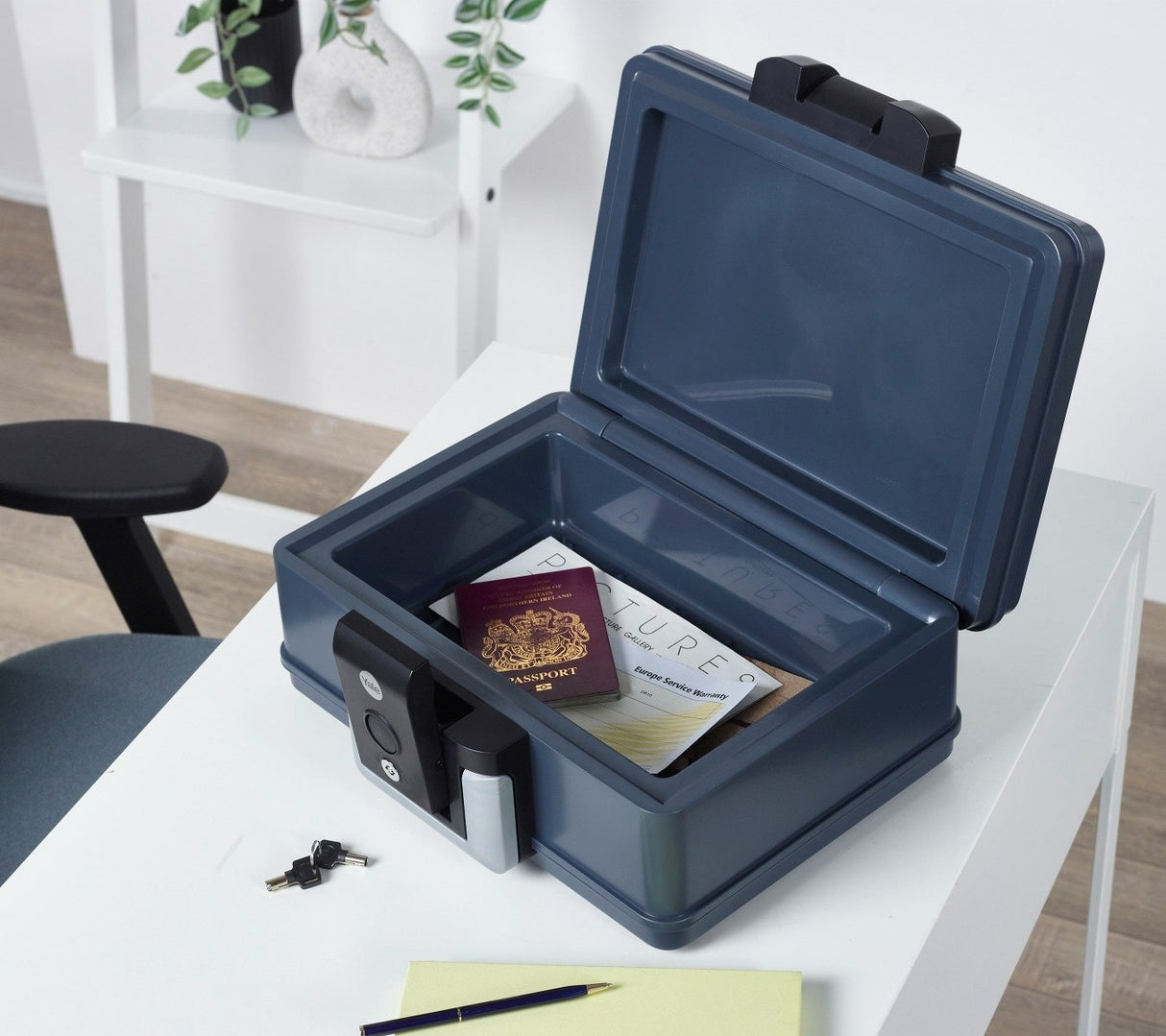 Caja De Seguridad Yale Yfwc/154/Kb1  Pequeña 4 L Plástico Gris