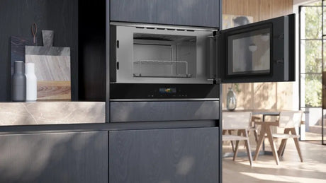EAN 4242003906712 - Siemens iQ700 BE732R1B1 microondas Negro Microondas combinado Integrado 21 L 900 W imagen 3