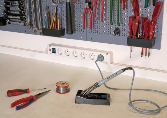 Regleta Comfort Line Bremounta 6x 1,5m Blanco