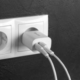 Lindy 73413 Cargador De Pared Usb Typ A & C  20w, Blanco