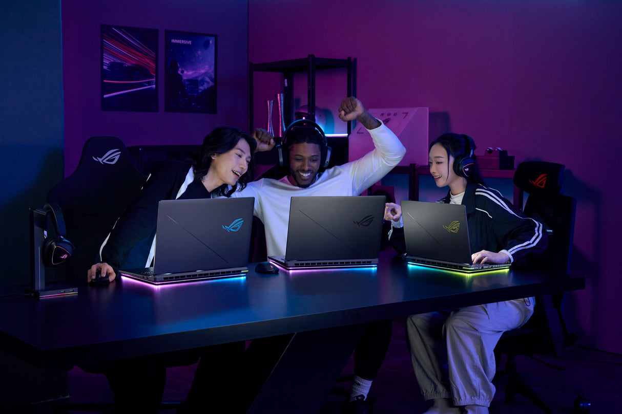 EAN 4711636009690 - ASUS ROG Strix G18 G815JMR-S8001 Intel® Core™ i7 45,7 cm (18") DDR5-SDRAM NVIDIA GeForce RTX 5060 Wi-Fi 7 imagen 16