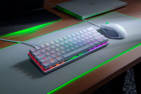 EAN 8886419349457 - Razer Huntsman Mini teclado Juego USB QWERTY Inglés Blanco imagen 2