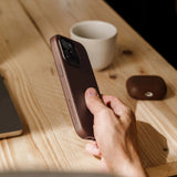 Woodcessories Bio Leather Funda Magsafe Iphone 15 Plus Marrón