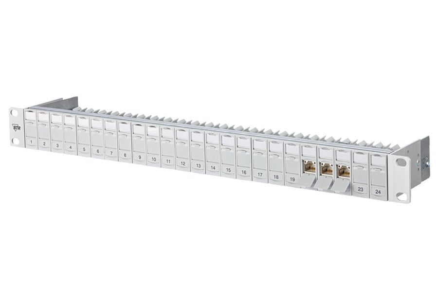 EAN 4250184131601 - BTR NETCOM 130B11P0-E panel de parcheo imagen 1