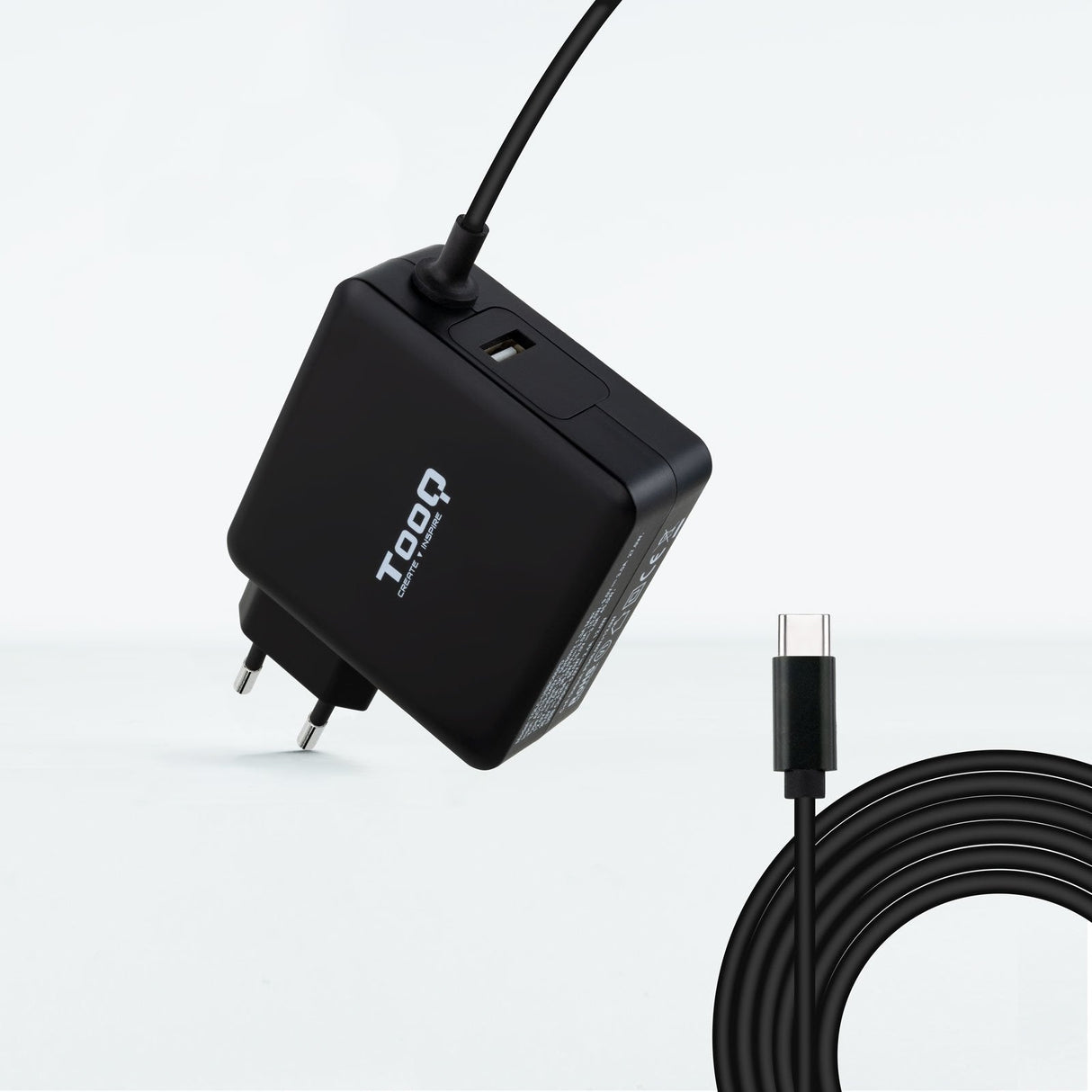 Tooq Cargador Universal Para Portatil 65w Usb-C - Compatible Con Pd - Cable De 1.80m