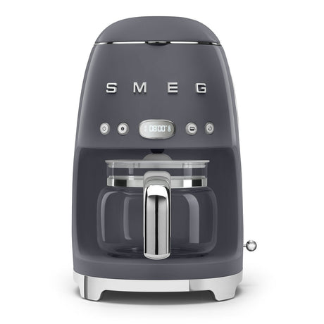 EAN 8017709296896 - Smeg DCF02GREU cafetera eléctrica Totalmente automática Cafetera de filtro 1,4 L imagen 1