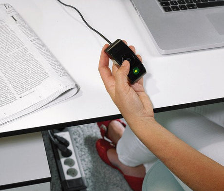 EAN 4007123679119 - Brennenstuhl 1951560103 base múltiple 3 m 6 salidas AC Interior Negro, Gris claro imagen 9