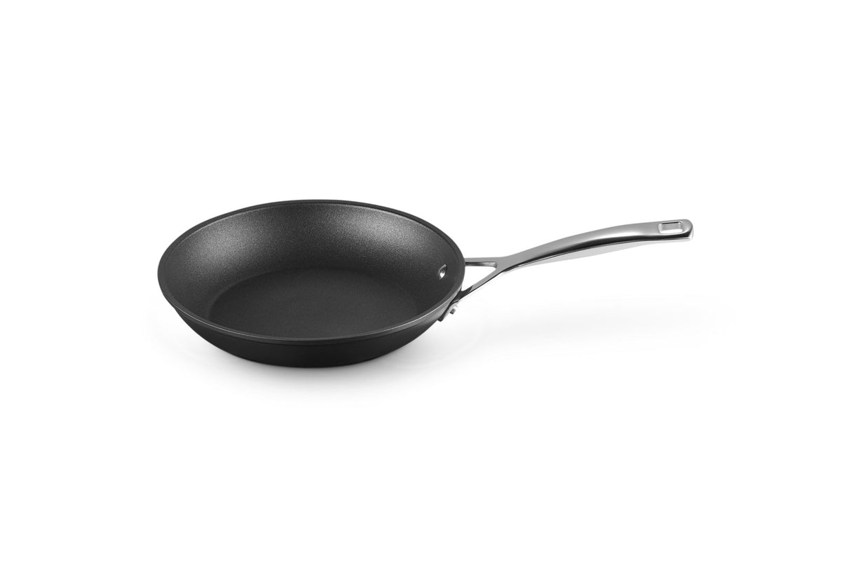 EAN 0630870272971 - Le Creuset 51112280010002 cacerola Sartén multiuso Alrededor imagen 2