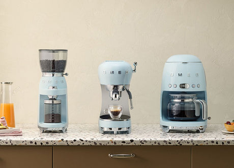 EAN 8017709324827 - Smeg ECF02CREU cafetera eléctrica Manual Máquina espresso 1,1 L imagen 14