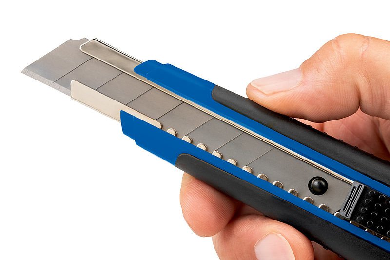 Dahle 10875 Allround Cuter Con Cuchilla De 18mm - Mecanismo Automatico De Bloqueo - Guia Metalica