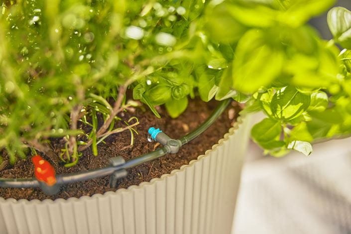 Juego De Riego Por Goteo Micro-Drip-System Gardena Terraza, 30 Plantas, Goteros 13400-20