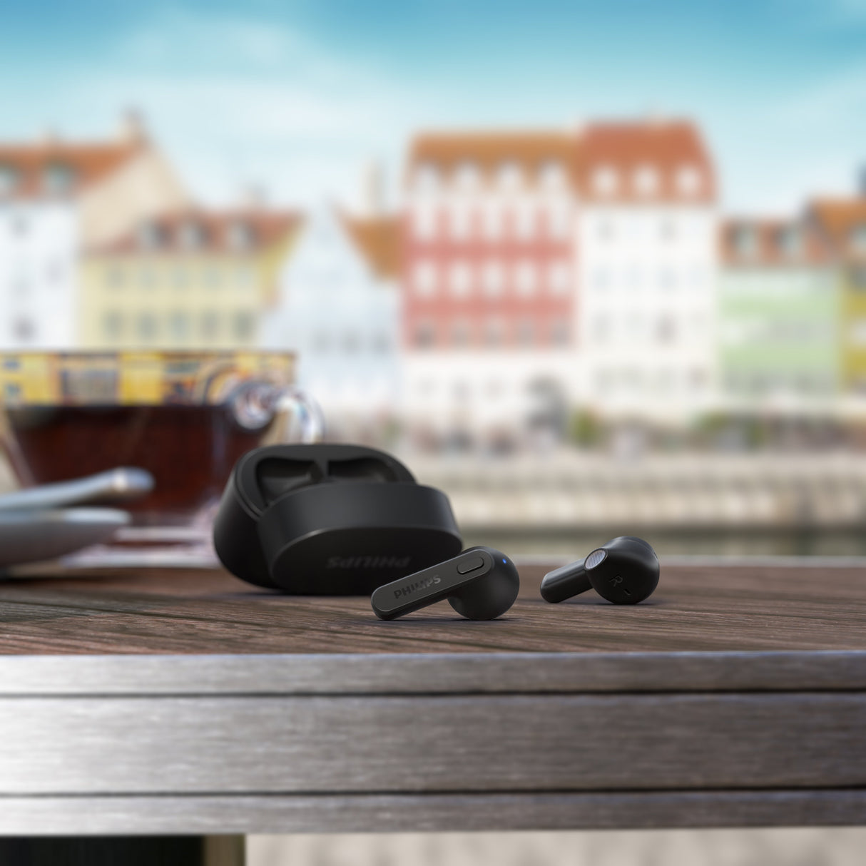 Auriculares Bluetooth Philips Tat2236 Con Estuche De Carga Autonomía 6h Negros