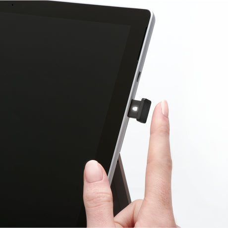 EAN 0085896647089 - Kensington VeriMark lector de huella digital USB tipo A Negro imagen 2