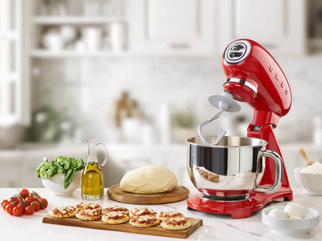 EAN 8017709269203 - Smeg SMF03RDEU batidora Batidora de varillas 800 W Rojo imagen 24