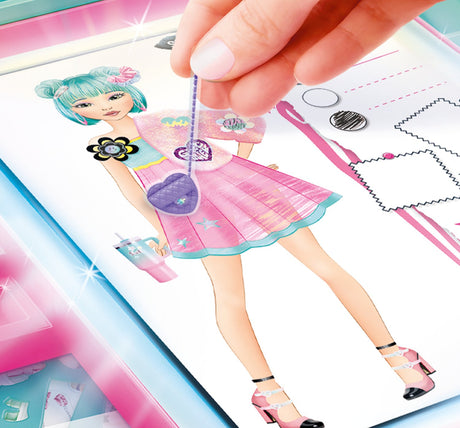 EAN 3555801288203 - Canal Toys So Slime Fashion Designer Light-Up Studio imagen 7