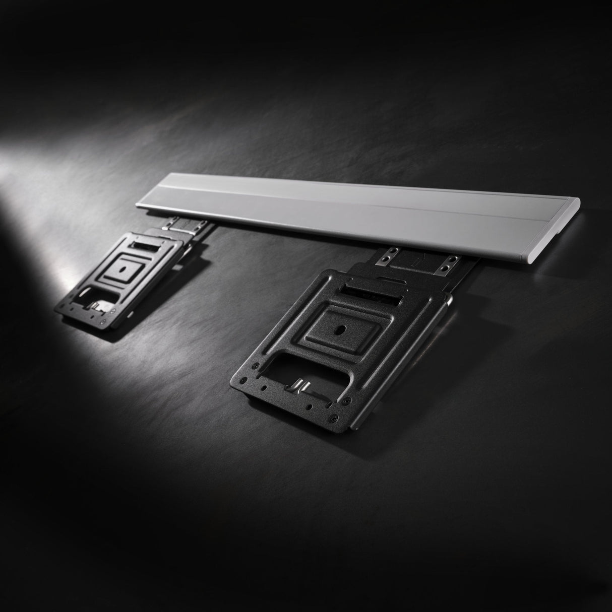 Soporte De Pared  One For All Para Tv Sin Distancia Negro Wm6812