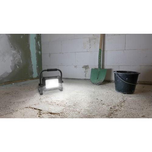 Ansmann Arbeitsstrahler Fl30w 18v 30w Wiederaufladbar