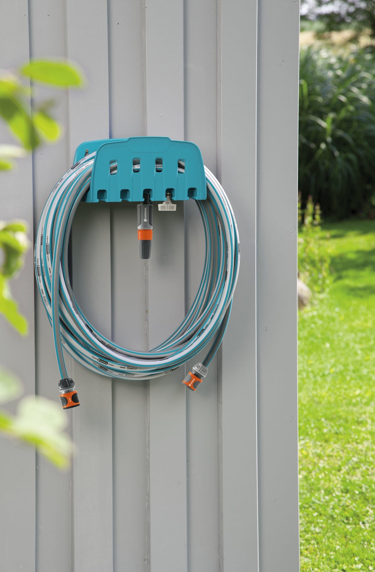 EAN 4078500024105 - Gardena 241-20 soporte de manguera Azul imagen 2