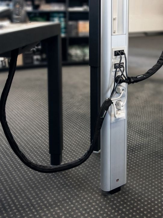 EAN 4260434980361 - Vivolink PROZIPSLEEVE0.8 pasacables Negro 2,2 cm imagen 1