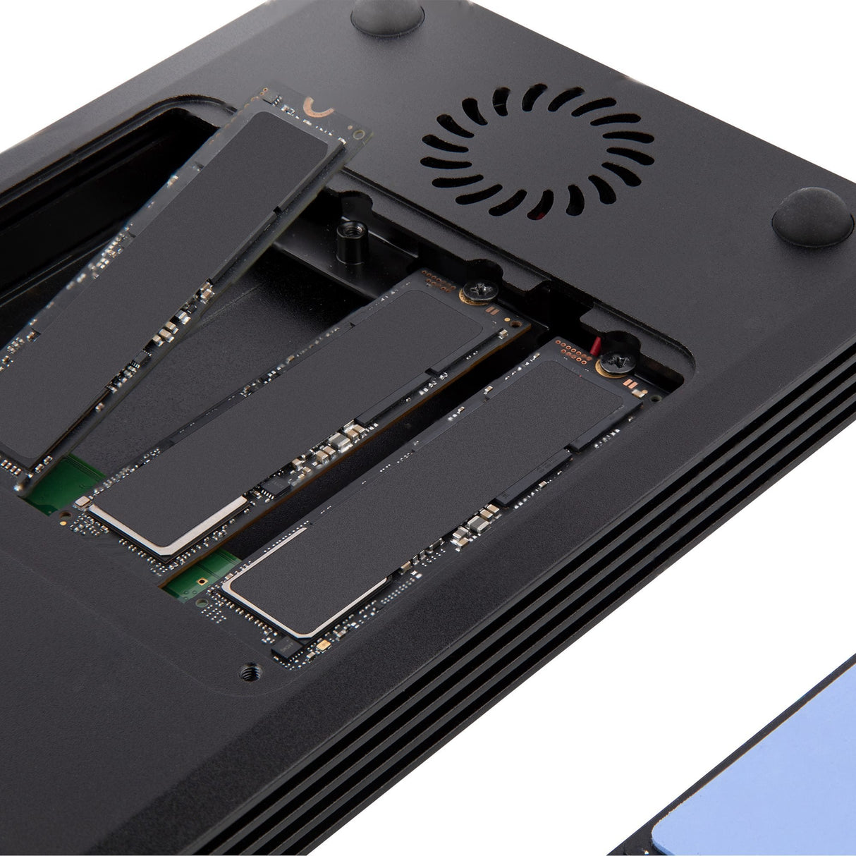 Caja Externa Disco Startech Caja Thunderbolt 3 De 4 Bahías Nvme M.2 Para Ssd Displayport  2 Thunderbolt 3, 40gbps,72w