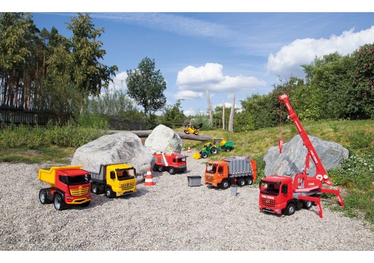 Lena Tractor With Traile R 90 Cm