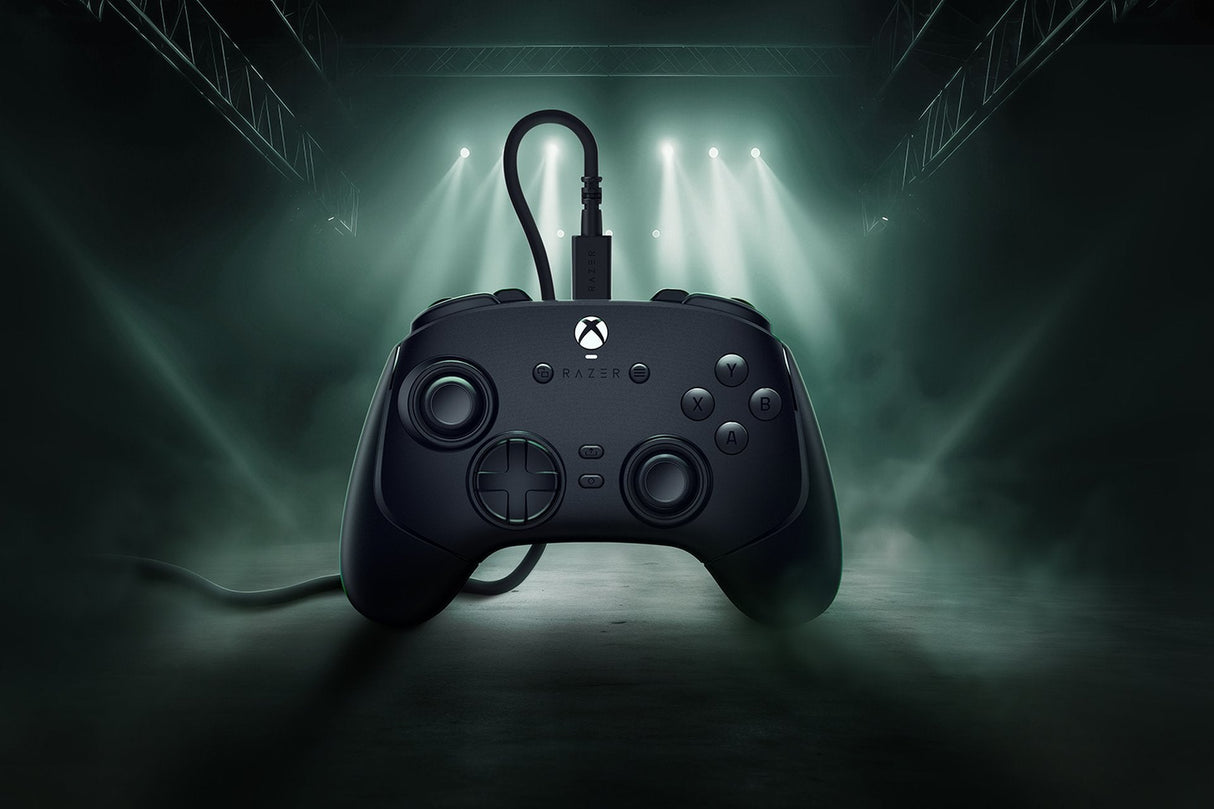 Razer Wolverine V3 Tournament Edition Negro, Blanco Usb Gamepad Analógico Pc, Xbox Series S, Xbox Series X