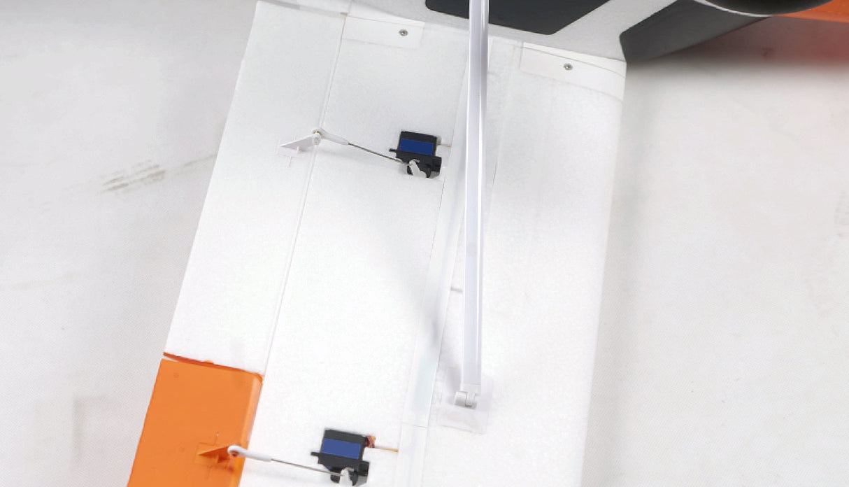 Amewi Tasman Modelo Controlado Por Radio Avión Motor Eléctrico