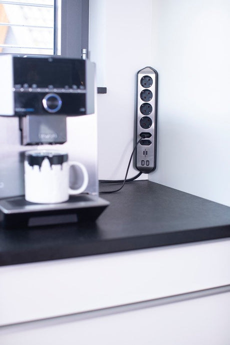 EAN 4007123672820 - Brennenstuhl 1153590610 base múltiple 2 m 6 salidas AC Interior Negro, Plata imagen 11