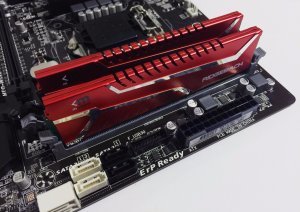 EAN 0846651026521 - Mushkin MRB4U266GHHF16GX2 módulo de memoria 32 GB 2 x 16 GB DDR4 288-pin DIMM imagen 4