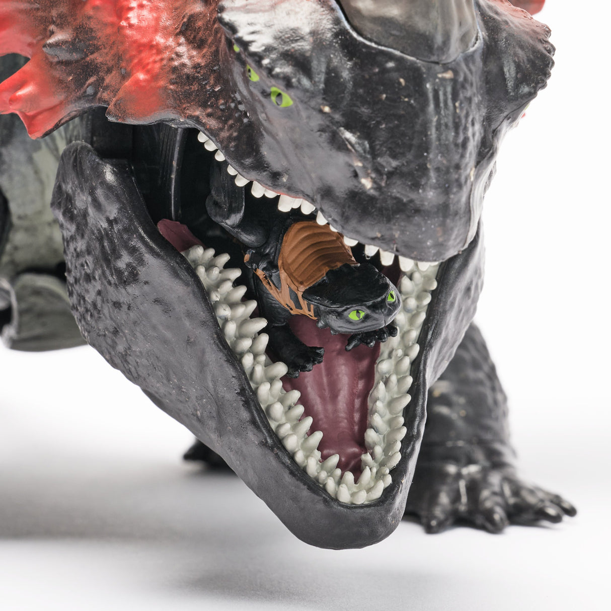 EAN 681147061323 - How to train your dragon DWD FGR MvRedDthChmpRmp INTL GML imagen 3