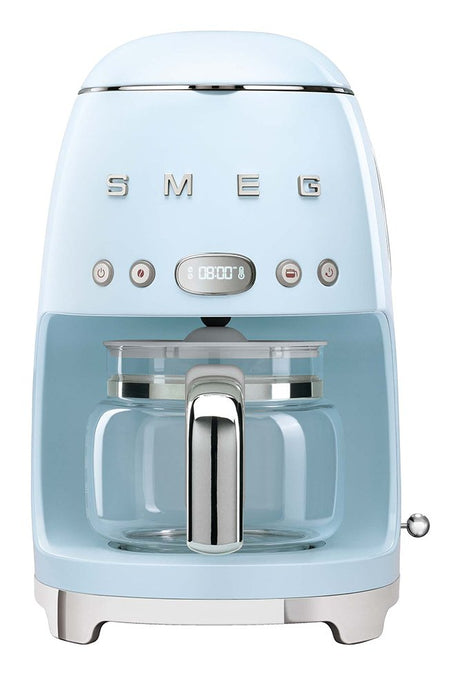 EAN 8017709280529 - Smeg DCF02PBEU cafetera eléctrica Totalmente automática Cafetera de filtro 1,4 L imagen 1