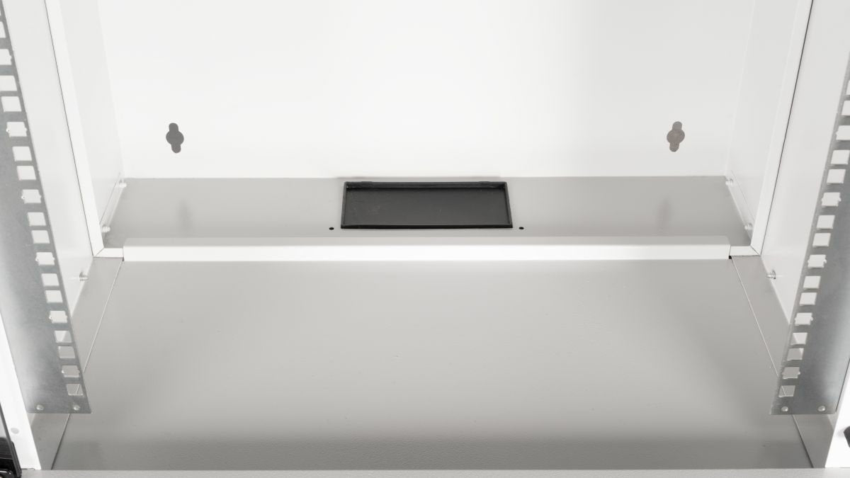 Armario Mural 19" Equip Eco Mount 7u Ewm-07-5440-G 540x400x330 Color Gris  Puerta Cristal Templado