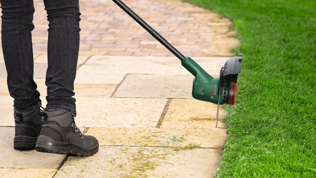 EAN 3165140973366 - Bosch Easy GrassCut 18V-230 tijera de césped inalámbrica imagen 5