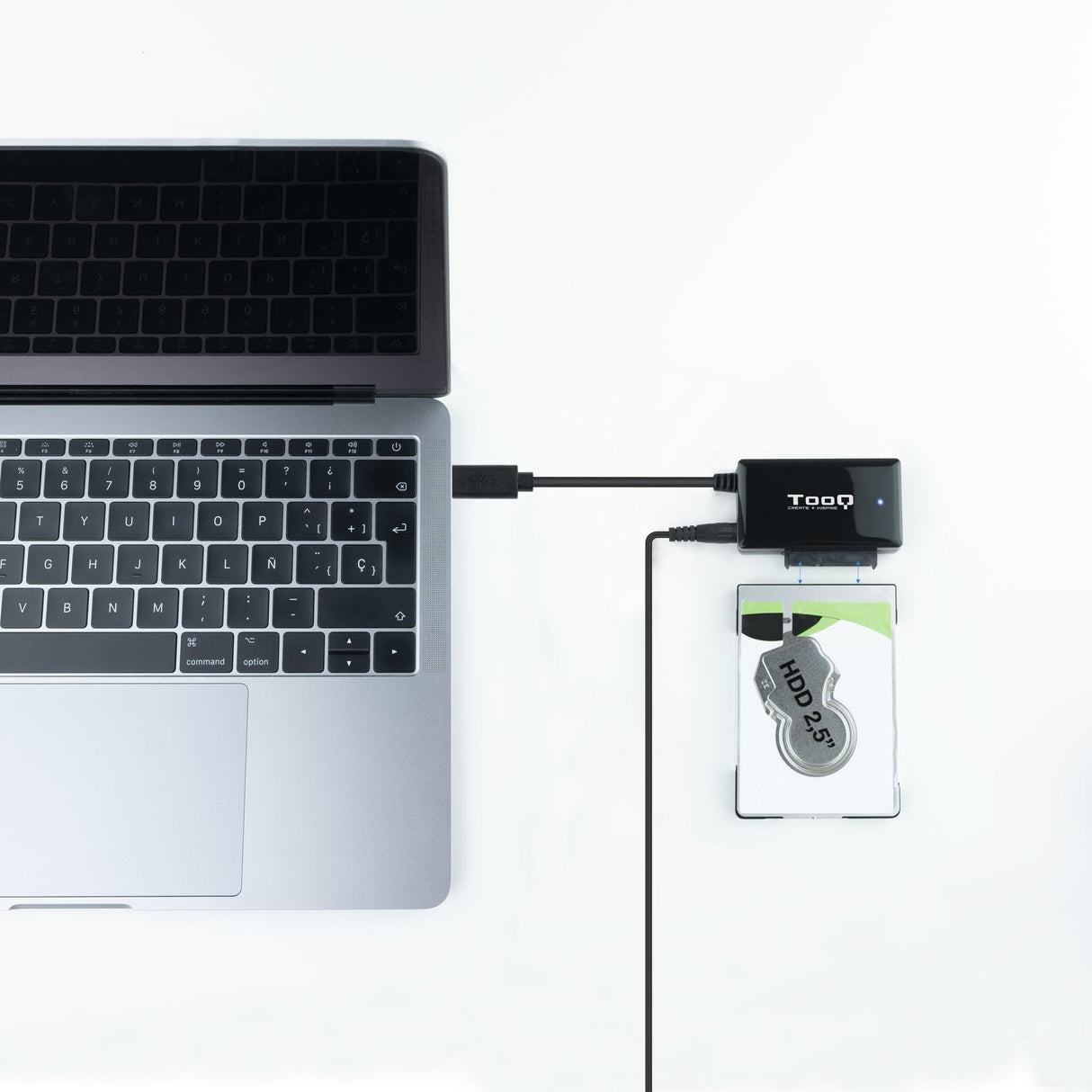 Tooq Adaptador Usb 3.0 Usb-C A Sata Para Discos Duros De 2.5? Y 3.5? Con Alimentador - Negro