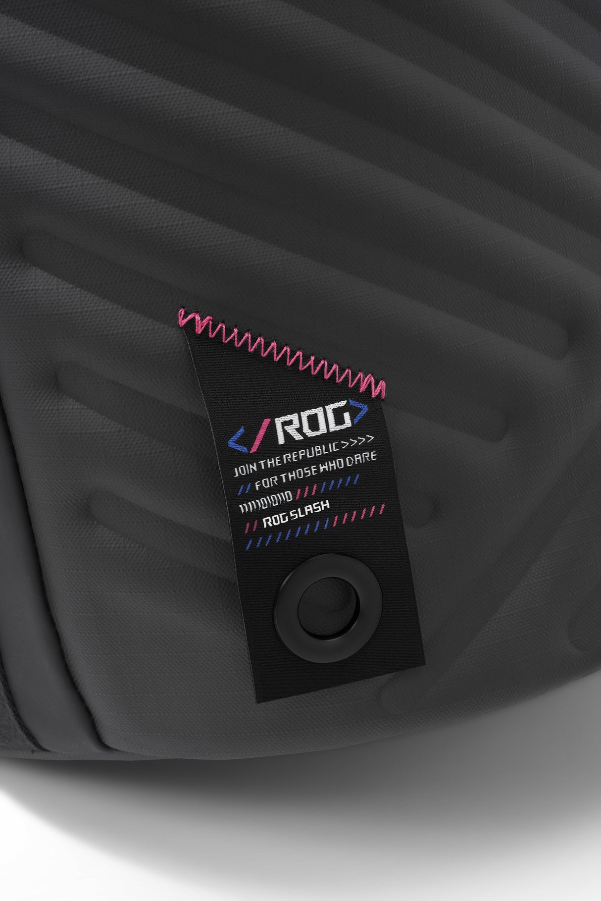 EAN 4711387815076 - ASUS ROG Slash Backpack 4.0 45,7 cm (18") Mochila Negro imagen 9