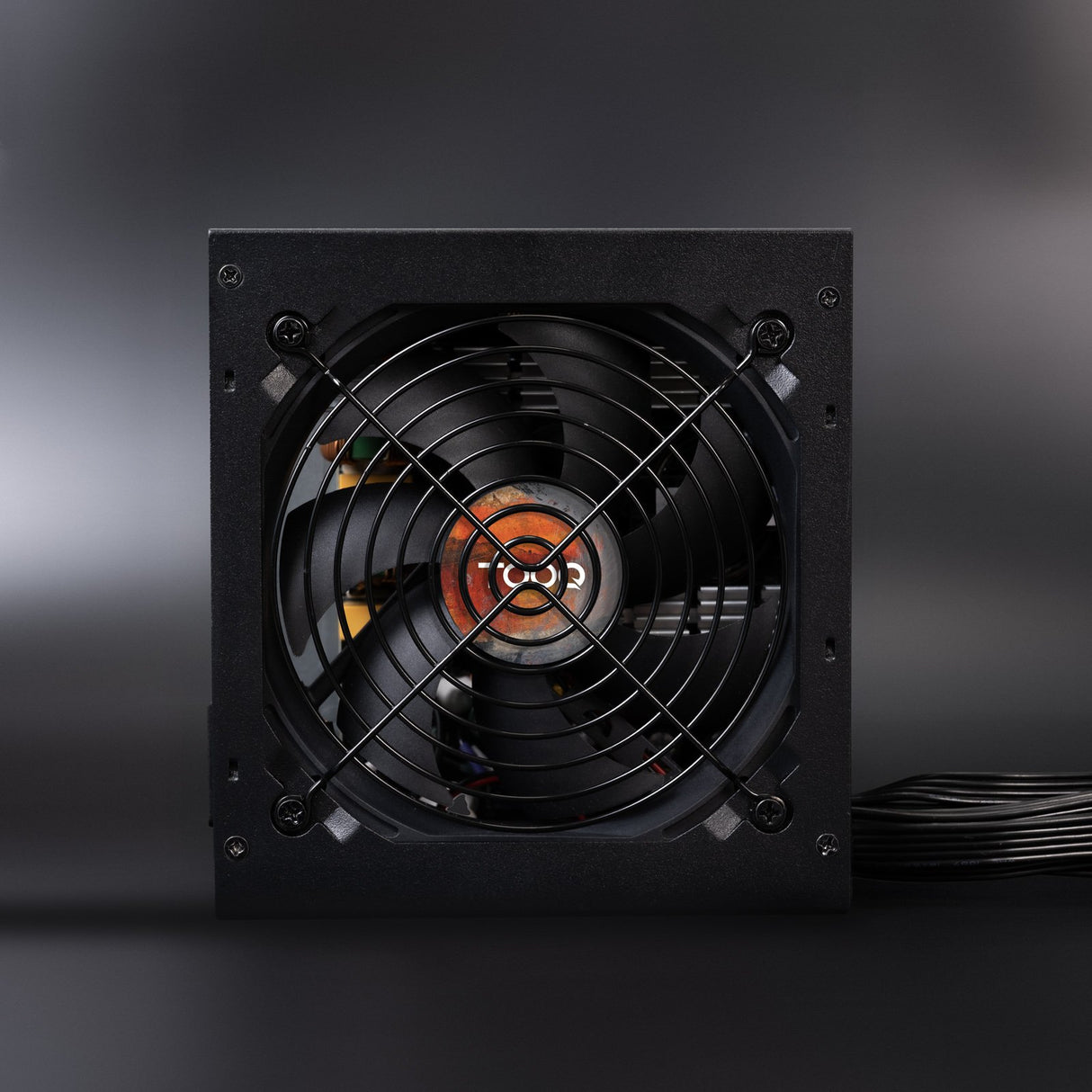 EAN 8433281016323 - TooQ TQHELIOS-650SP unidad de fuente de alimentación 24-pin ATX Negro imagen 7