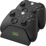 Venom Stacja Dokujaca Do Padów Xbox One/Xbox Series Negro + 2x Akumulator
