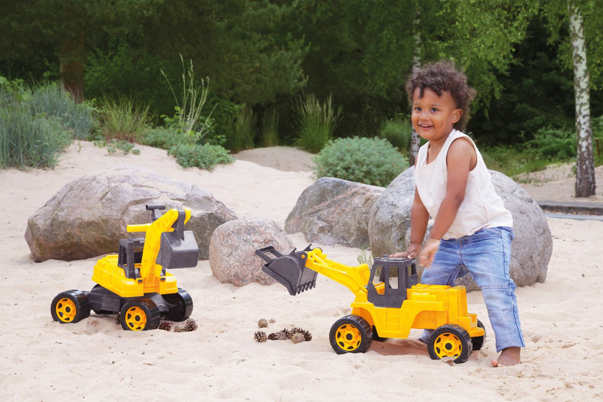 Lena Eco Giga Trucks Excavator