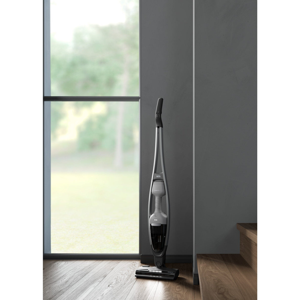 EAN 7332543822119 - AEG AS62CB25UG Aspiradora escoba Batería Secar Sin bolsa 0,35 L Gris 2,5 Ah imagen 3