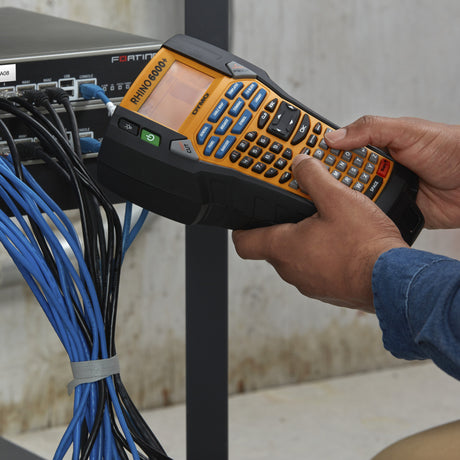 EAN 3026981229671 - DYMO 2122967 RHINO 6000ABC CASE UK impresora de etiquetas Térmica directa / transferencia térmica 10,16 m imagen 3