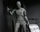 Figura Ultimate Mummy Black And White Universal Monsters 18cm