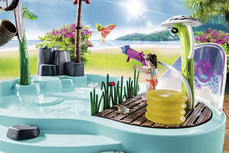 EAN 4008789706102 - Playmobil FamilyFun 70610 set de juguetes imagen 1