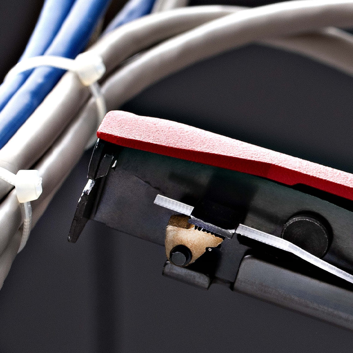 Pistolet A Cable En Nylon Out