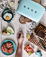 EAN 8017709189099 - Smeg TSF01PBEU tostadora 6 2 rebanada(s) 950 W Azul imagen 52