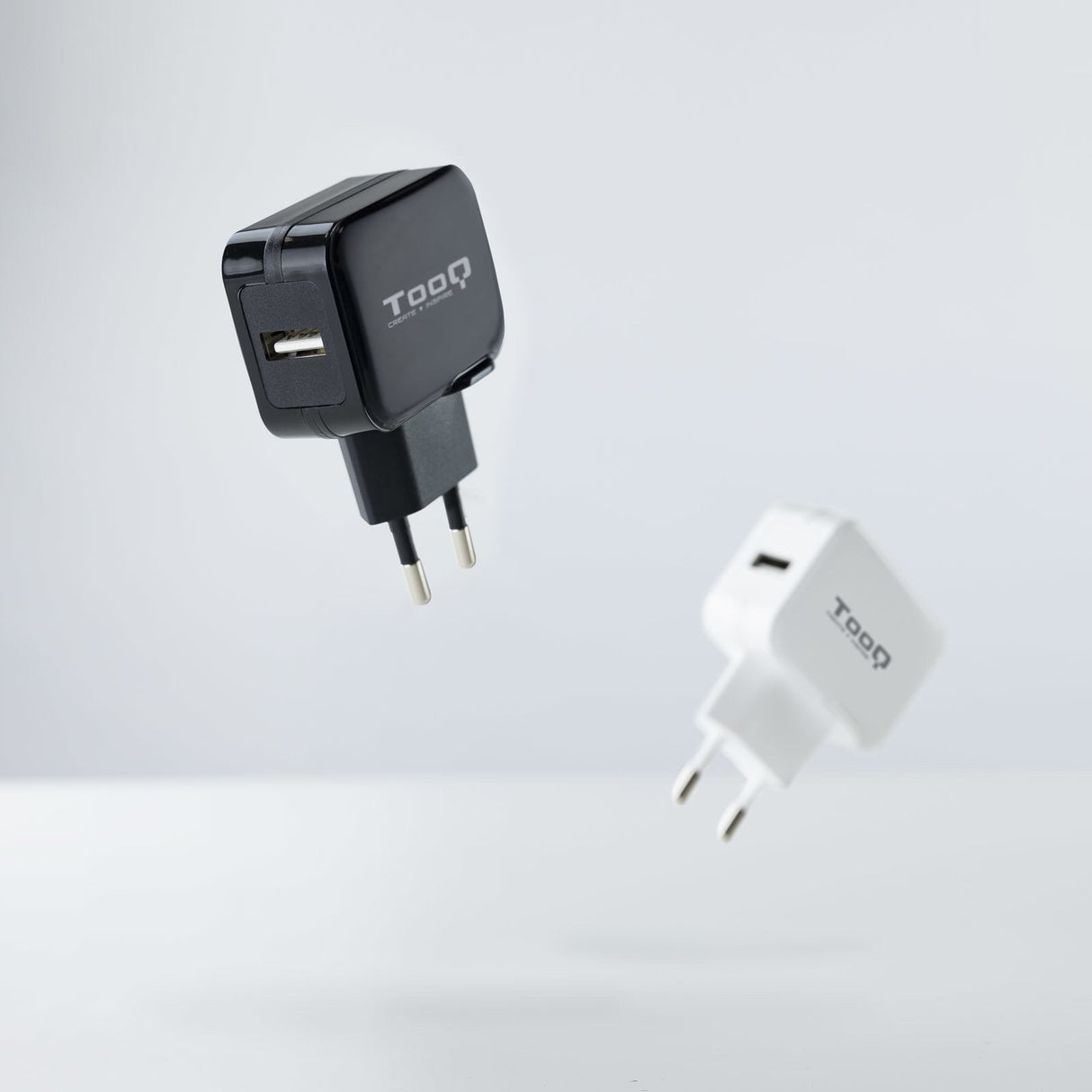 Tooq Cargador De Pared Usb 5v 2.4 A - 1 Puerto Usb - Negro