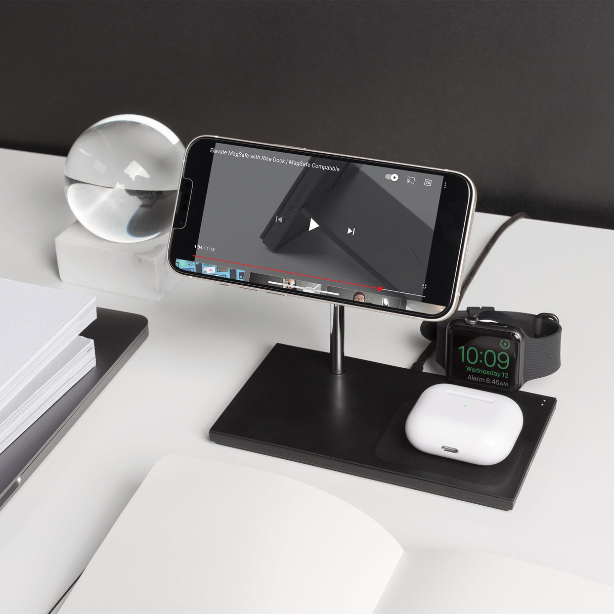 EAN 4895200446675 - Native Union Snap Auriculares, Smartphone, Reloj inteligente Negro USB Cargador inalámbrico Interior imagen 5
