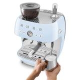 EAN 8017709329815 - Smeg EGF03PBEU cafetera eléctrica Manual Máquina espresso 2,4 L imagen 5
