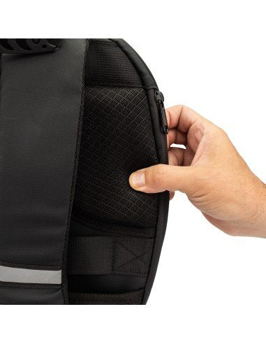 Mochila Con Pantalla Led Woxter Black Knight Capacidad 30l Negra